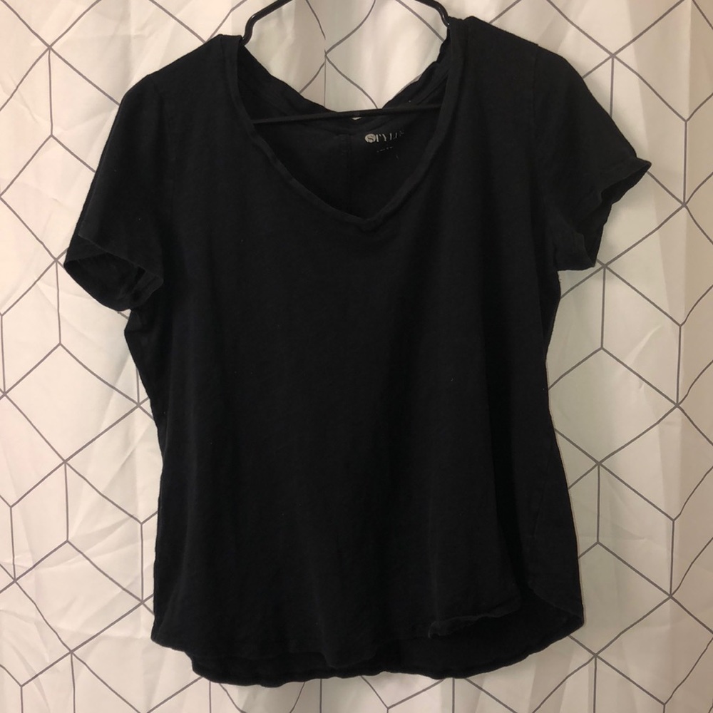 Back V/scoop neck